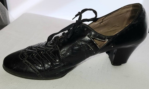 Vintage 1920s 30s shoes black perforated oxford l… - image 6