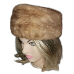 Vintage Blonde Fur Pillbox Hat Vintage Gartenhaus Beige Blonde Brown Mink Fur Pillbox Hat  main image 4