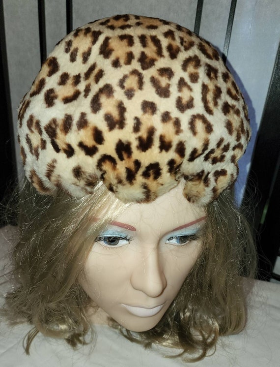 Vintage leopard hat 1950s round leopard print fau… - image 2