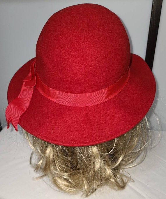 Vintage red hat 1960s 70s red felt bowler hat lar… - image 9