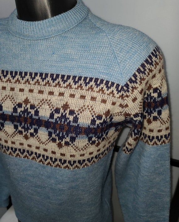 Sale vintage men's sweater 1970s blue acrylic pul… - image 3
