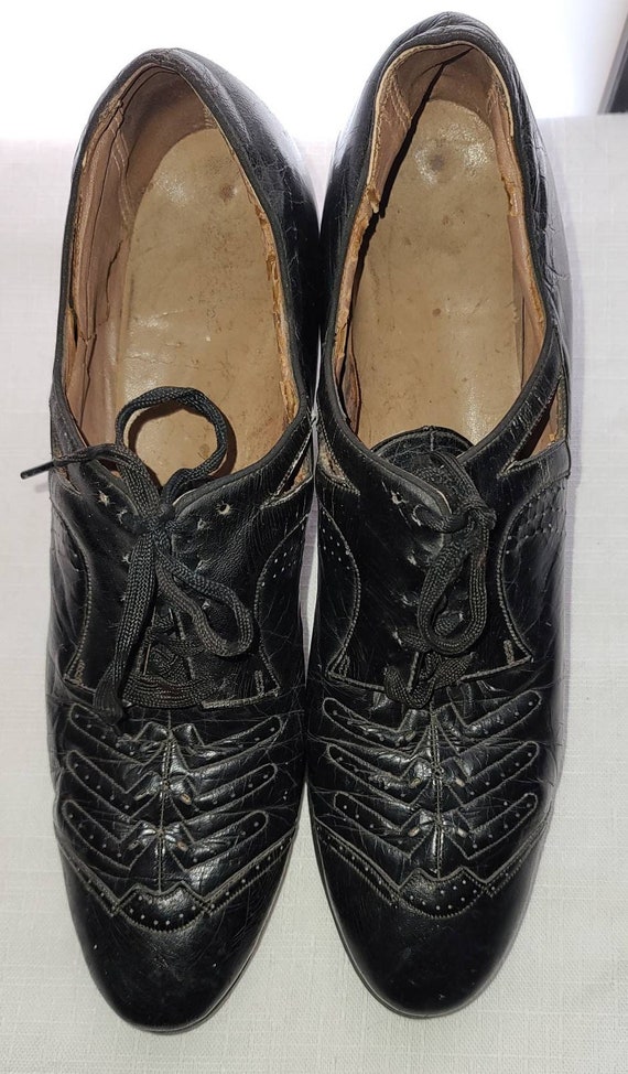 Vintage 1920s 30s shoes black perforated oxford l… - image 2