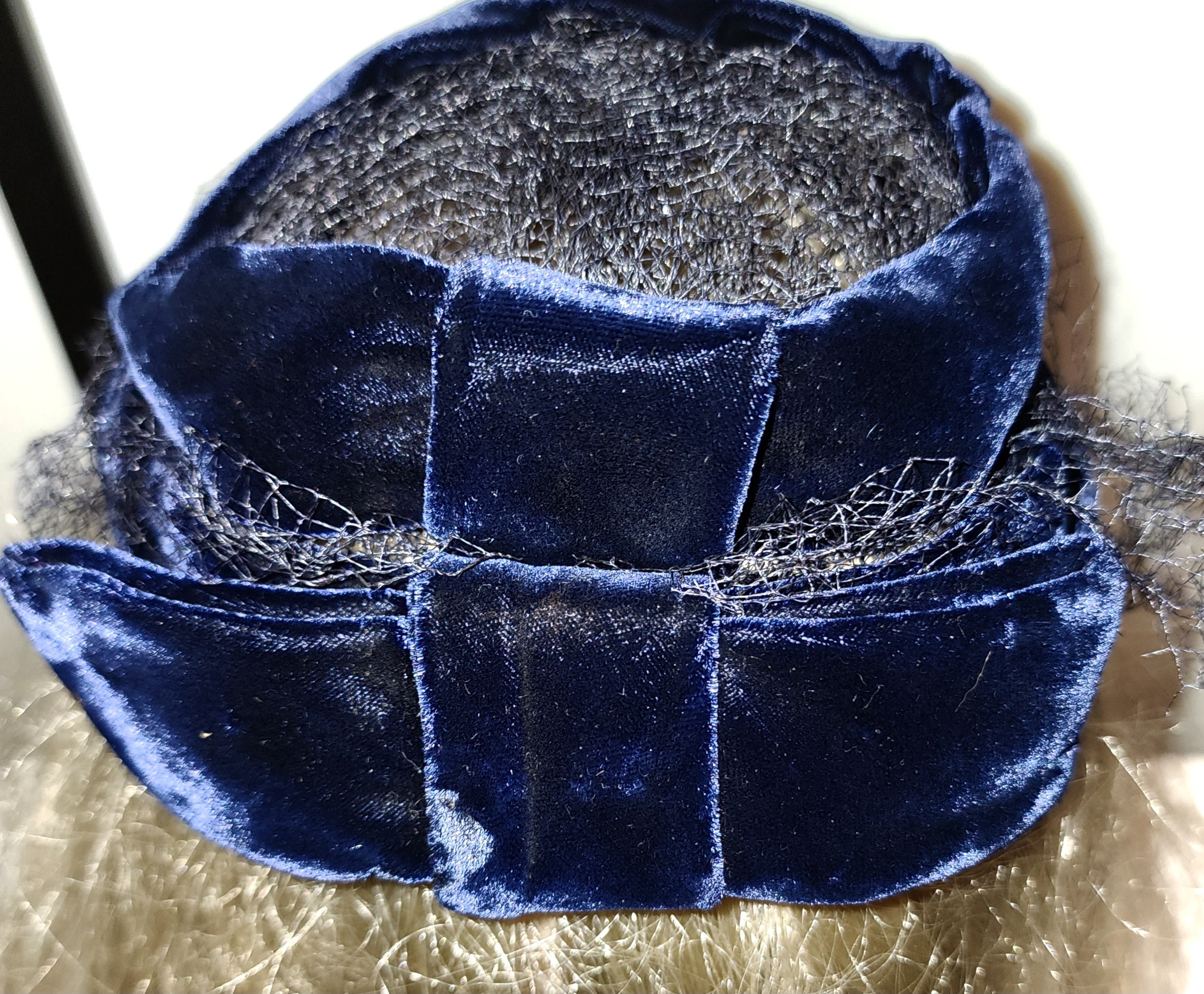 Vintage Fascinator Hat 1950s Dark Blue Velvet Ribbon Bow 
