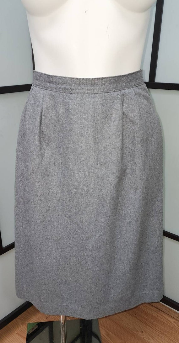 Vintage wool skirt 1970s classic gray wool 50s st… - image 2
