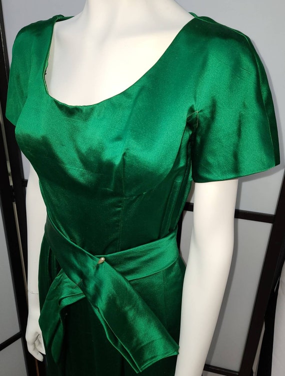 Vintage satin dress 1950s 60s bright green satin … - image 2