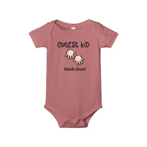 Cutest Kid Hands Down Baby Body, Airlume Cotton, Babypartygeschenk Bild 5