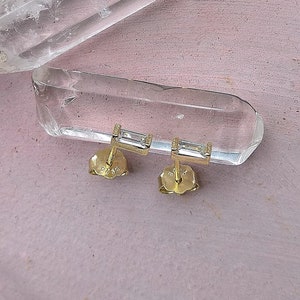 Clear earrings, white earrings, Gold stud earrings, Dot earrings, Cartilage earring, tiny stud earrings, mini baguette cz, minimal earrings