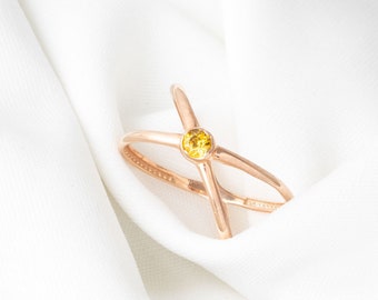 Citrine Crisscross Ring in 14k Solid Gold - Citrine Gemstone Crossover Statement Ring for Women - Geometric Jewelry Perfect Gift for Her