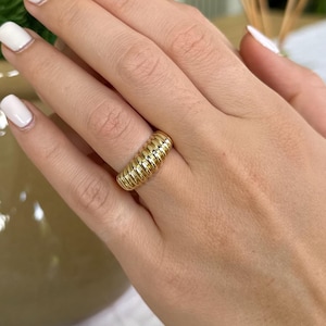 14k Solid Gold Croissant Ring | Dome Croissant Ring for Women | Twisted Gold Ring | Signet Ring | Dainty Gold Ring - Statement Rings for Her