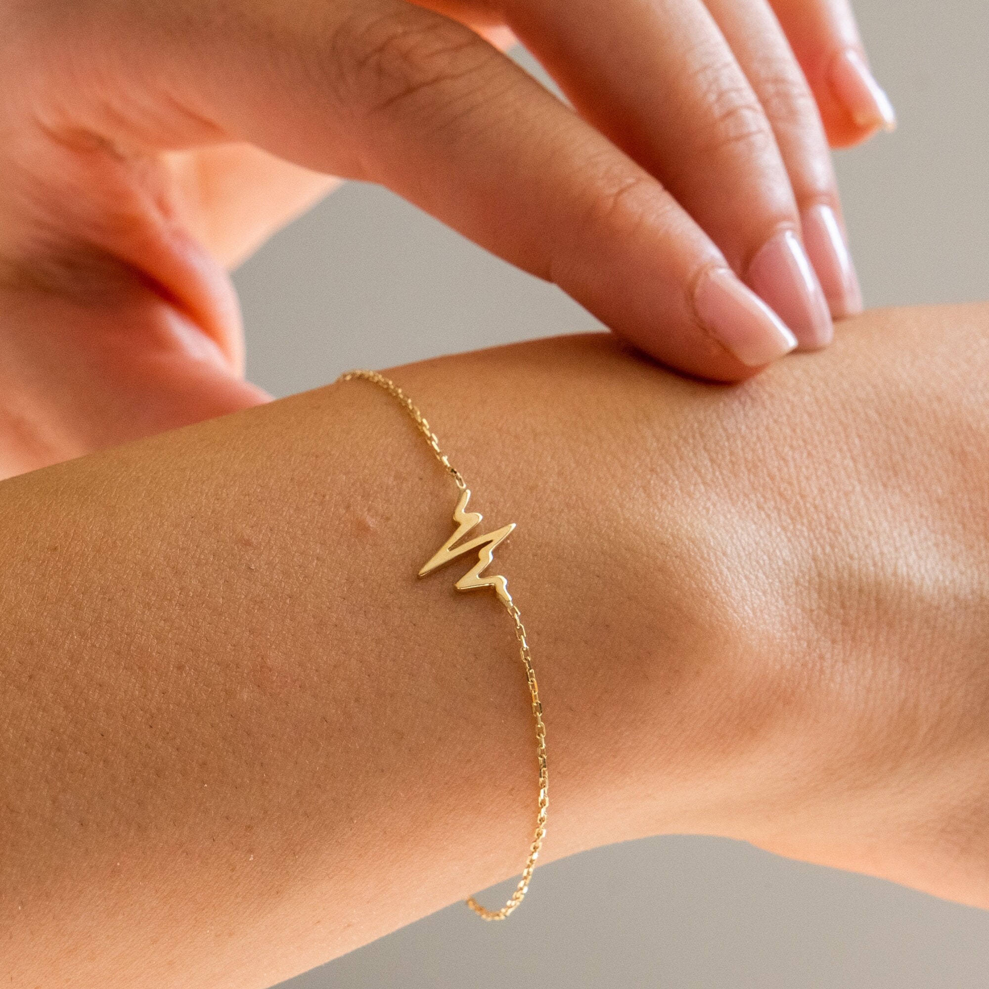 14k Solid Gold Baby Heartbeat Bracelet New Mom Gift Nurse Bracelet  Gold Rhythm Bracelet Pregnancy Gift Gift for Doctor