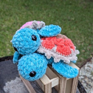Amigurumi Boho Sea Turtle Plushie (Medium): Made-to-Order | Handmade Crochet Animal