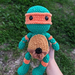 Amigurumi Kampfschildkröte Plüschtier: Made-to-Order | Handgemachte Häkelpuppe