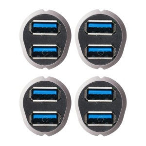 Op de afbeelding: Vier zilveren USB-hubs met blauwe connectoren. Elke hub heeft twee USB-poorten.