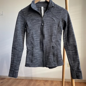 Lululemon define jacket size 2 - Etsy 日本