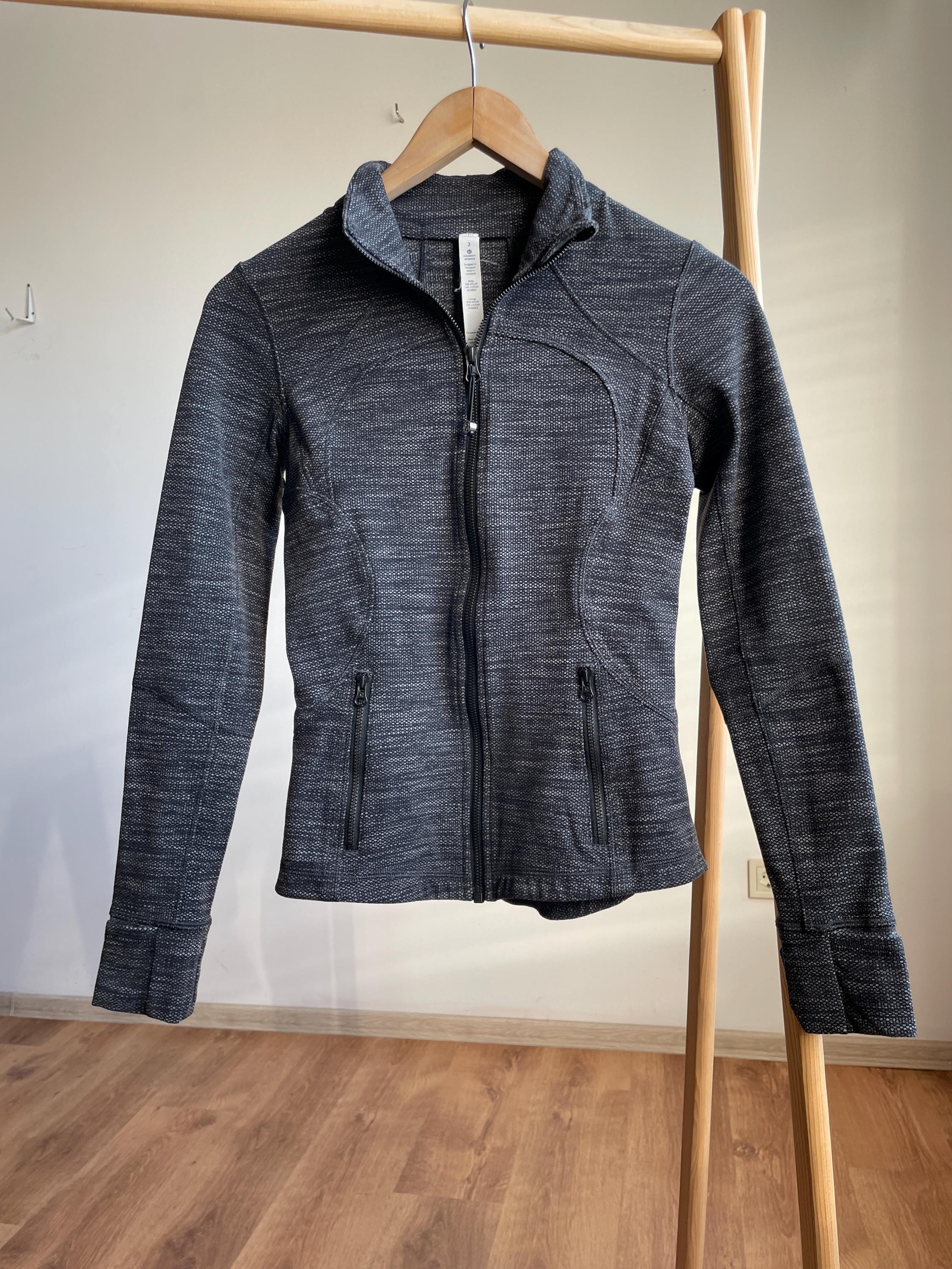 Lululemon Define Jacket サイズ2 Define Jacket *Bold, Asia Fit | ジャケット&アウター