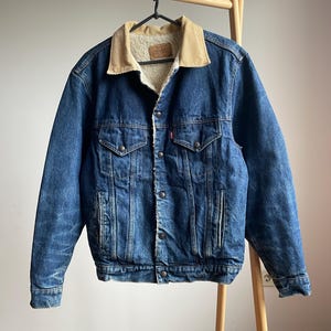 Levi&#39;s Vintage 80&#39;s Sherpa Lined Denim Trucker Jacket Size M