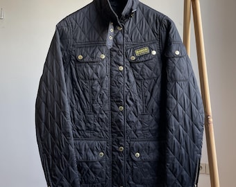 ほぼ新品　Barbour international　original c36 Barbour International Men's Original Waxed Jacket - Black