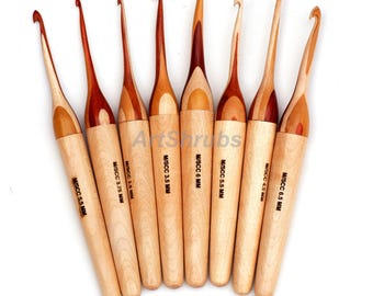 Handmade Wooden Crochet Hook Set: Maple, Walnut, Rosewood - 8 Piece