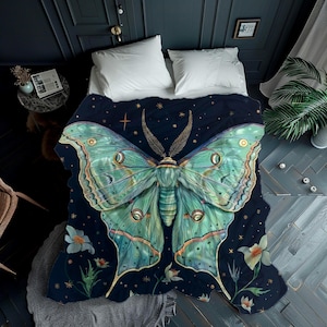 Manta de terciopelo con diseño de mariposa mística y etérea de Luna Moth, regalo mágico, manta de mariposa
