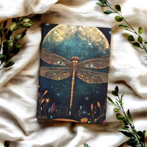 Cuaderno diario de libélula a la luz de la luna, cuaderno de tapa dura, cuaderno de bocetos de naturaleza, cuaderno de escritura celestial, diario botánico, regalo para amantes de los insectos