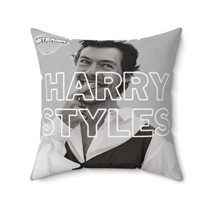 Cute Harry Styles One Direction Throw Pillow Cover – Mpcteehouse