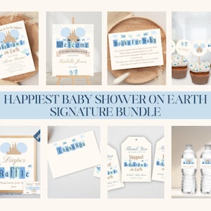 Puede incluir: Una colección de papelería y decoraciones para baby shower en azul y beige. Incluye invitaciones, un letrero de bienvenida, tarjetas de solicitud de libros, adornos para cupcakes, un letrero de rifa de pañales, tarjetas de agradecimiento, etiquetas de regalo y etiquetas para botellas de agua. El texto dice "Happiest Baby Shower on Earth".