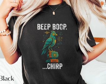 Birds Arent Real Shirt |Bird Tee | Conspiracy Theory Humor Shirt for Bird Nerds | Bird Shirt | Funny Bird Humor