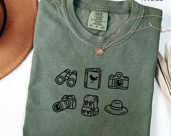 Minimalist Bird Shirt | Cute Birdwatching Tee | Birder Gift for Nature Lovers | Simple Bird Shirt | Gift for Birder