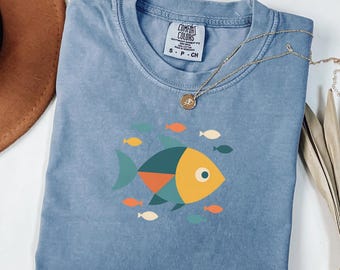 Colorful Fish Shirt | Minimalist Ocean Design Tee | Retro Sea Life Graphic | Cute Fish Shirt | School of Fish