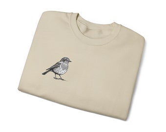 Robin Crewneck Sweatshirt, Bird Sweatshirt, Simple Robin Sweatshirt, Bird Lover Gift, Robin Gift, Robin Lover, Clothing with Robin