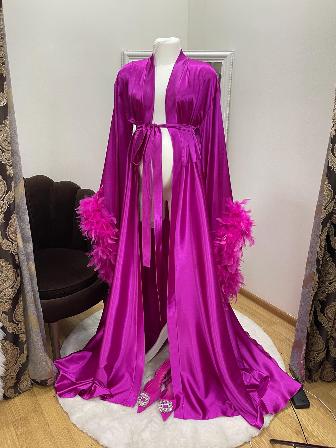 Boudoir Vestaglia Fucsia Tulle Kimono, Tiered Maternity Photoshoot