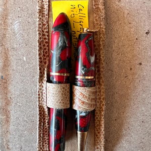 Vintage Warranted Ink and Mechanical Pencil Set, Circa 1930’s. 14K Gold Nib.