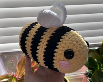 Jumbo Crochet Bee