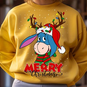 Bourriquet Winnie l'ourson Noël SVG Tshirt Sublimation Clipart, clipart Sublimation Bourriquet Noël visage dessin animé, Bourriquet Winnie l'ourson PNG