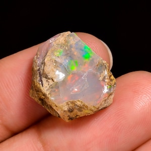 Natural Ethiopian Opal Rough, 8.45Carats Large Raw Fire Opal Crystals for Jewelry
