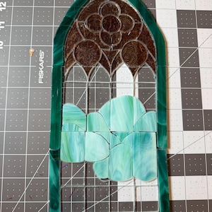 Patrón de vidriera para ventana gótica (PDF y PNG)