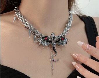 Collier chaîne à pointes dragon, collier rivet punk gothique, collier grunge, collier ras de cou à pointes, collier dragon épais, collier Alt