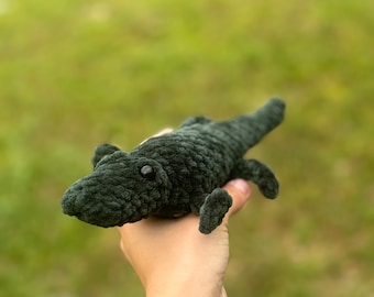 Crochet Alligator Plush: Soft Stuffed Animal Toy