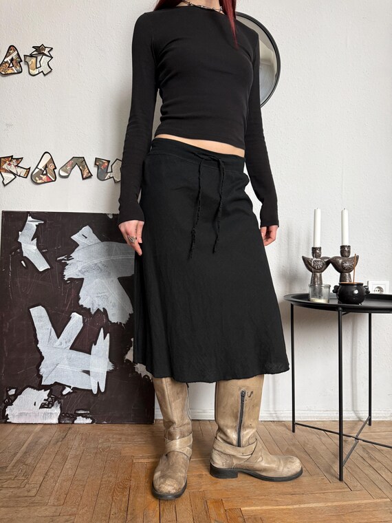 Black Linen Elevated Basic Midi Skirt - image 4