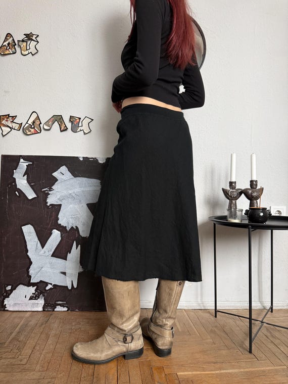 Black Linen Elevated Basic Midi Skirt - image 7