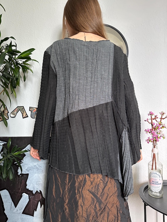 Avant Garde Crinkle Patchwork Deconstructed Tunic - image 7