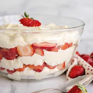 BEST RECIPE For Southern Strawberry Punch Bowl Cake | Sweet Party Dessert | Layered Strawberry Cake | Printable PDF | Instant Download