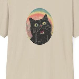 Vintage Black Cat T-Shirt: Retro Feline Graphic Tee