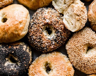 Choose a dozen Fresh CT Bagels from our assortment and we will have them delivered anywhere in the USA