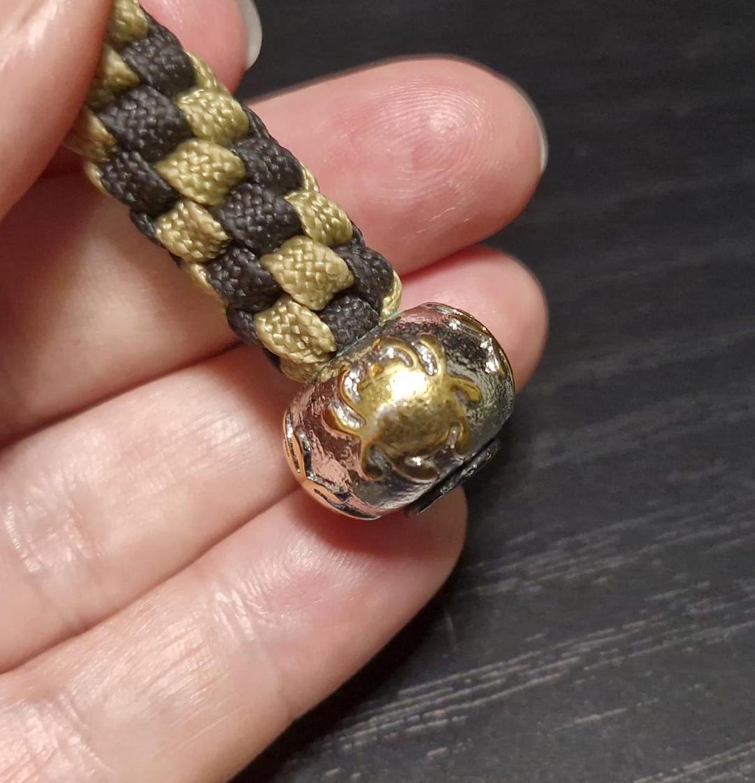 Spyderco BEAD3LY ロジウム/18Kゴールド ランヤード。希少品。廃盤。数量限定生産。 - Etsy 日本