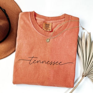 Comfort Colors® Tennessee Shirt, Tennessee T-Shirts, Vintage Tennessee, Tennessee Travel Gift, Tennessee Game Day, Retro Style Shirt, Gift