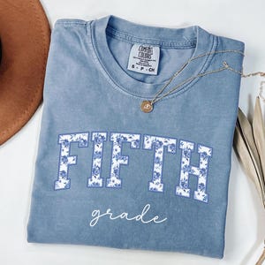 Comfort Colors® Fifth Grade Teacher Shirt, Toile de Jouy 5th Grade TShirt, Fifth Grade Teacher Appreciation Gift, Elementary School T-shirt