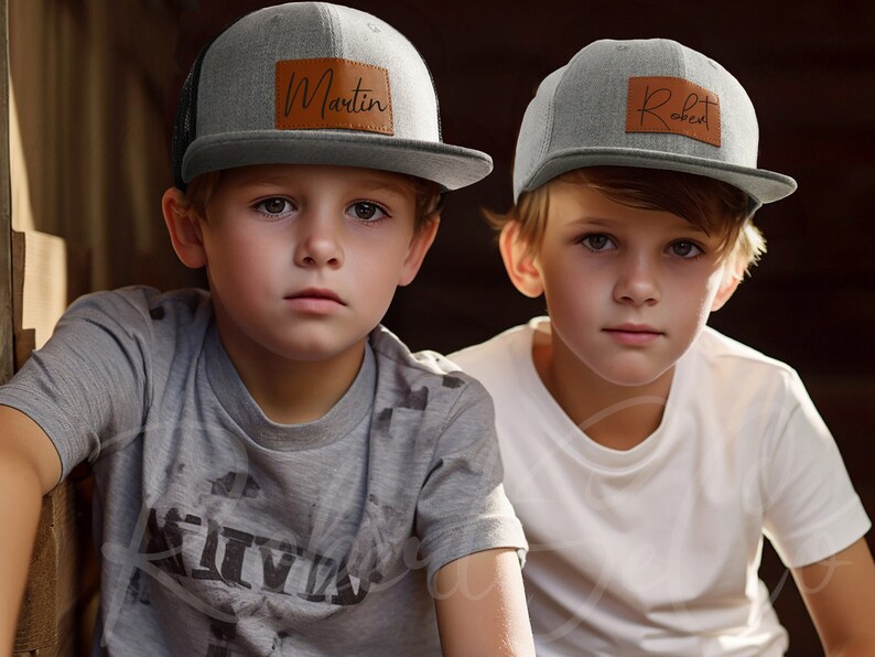 Personalisierter Leder Patch Hut, Säugling Kleinkind Kinder Erwachsene Jugend Snapback, Benutzerdefinierte Kleinkind Hut, Baby Name Hut, Kinder Name Hut, Kindermütze, Baby Geschenke Bild 1