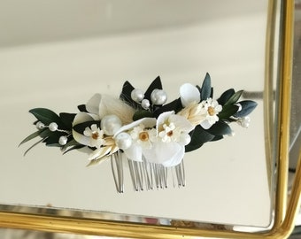 Bridal Hair Comb,Romantic greenery hair comb, Bridal hair accessory, Greenery hair comb, Eucalyptus hair comb, Bridesmaid hair comb, Best