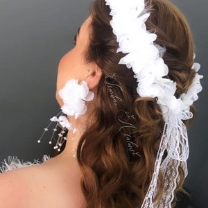 White Crown, White Crown Aesthetic, Flower Wedding Crown, Bridal Hair Wreath White, Floral Wedding Headpiece,Bridal Hair Piece,Bridals Crown image 4